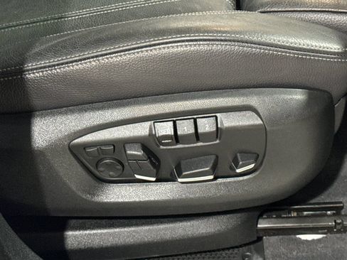 Used 2018 BMW X6 sDrive35i RWD image 23