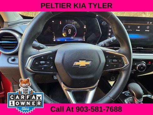 Used 2024 Chevrolet Trax LT w/ Driver Confidence Package image 14