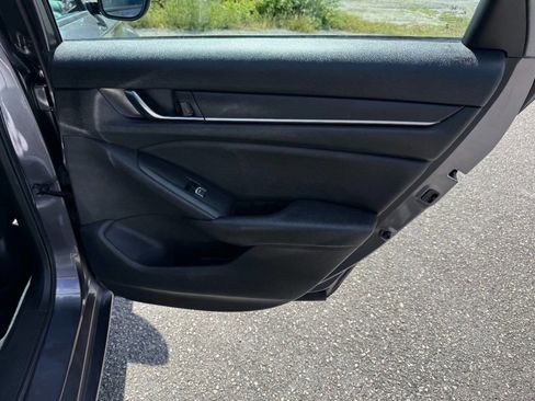 Used 2019 Honda Accord Sport image 41