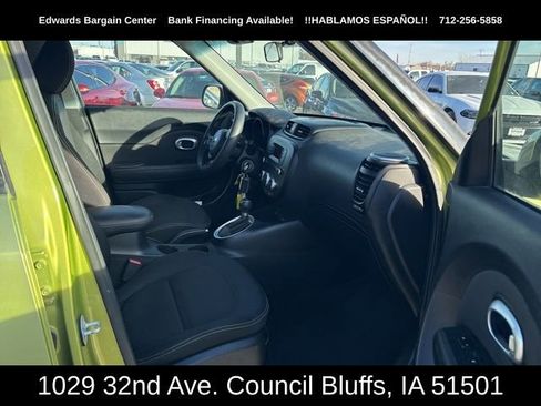 Used 2014 Kia Soul + image 11