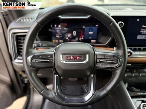 Used 2024 GMC Canyon AT4 w/ AT4 Premium Package AWD/4WD image 14