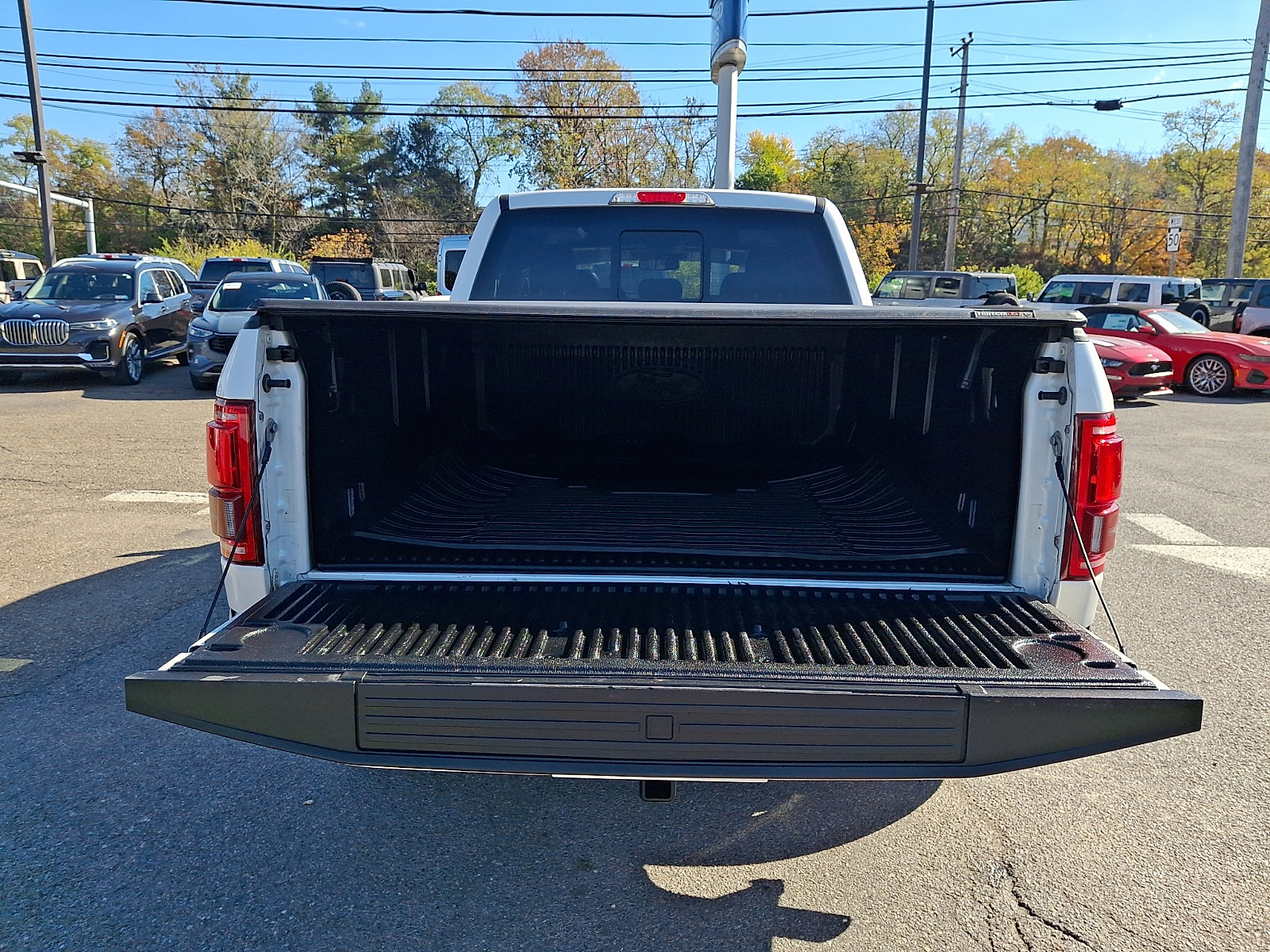 Used 2017 Ford F150 Lariat w/ Equipment Group 502A Luxury AWD/4WD image 29