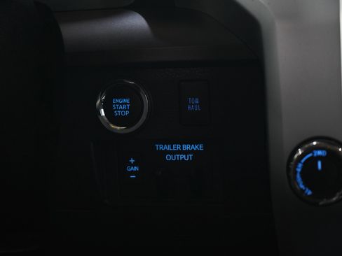 Used 2020 Toyota Tundra SR5 w/ TRD Sport Plus Package AWD/4WD image 17
