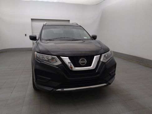 Used 2018 Nissan Rogue SV FWD image 14