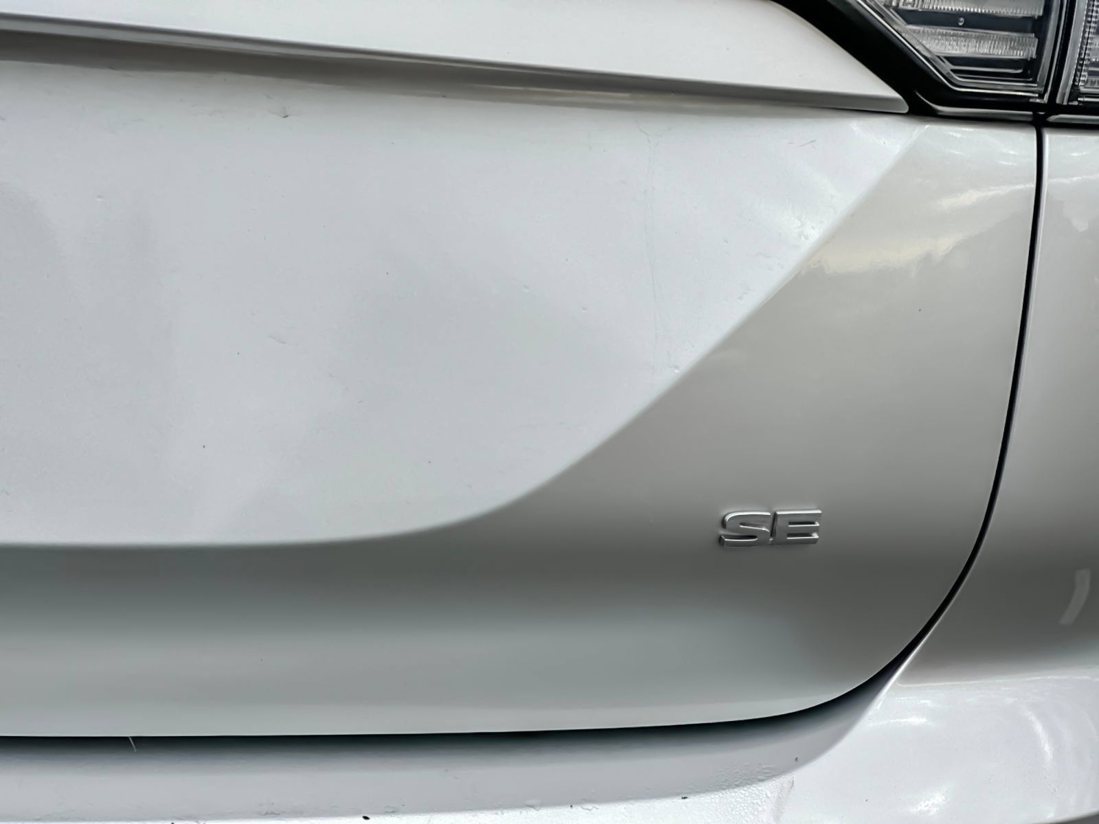 Used 2025 Mitsubishi Outlander SE FWD image 28