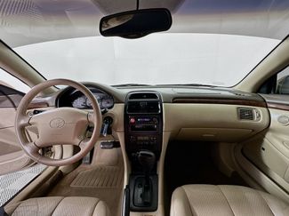 Used 2001 Toyota Solara SE FWD video 3