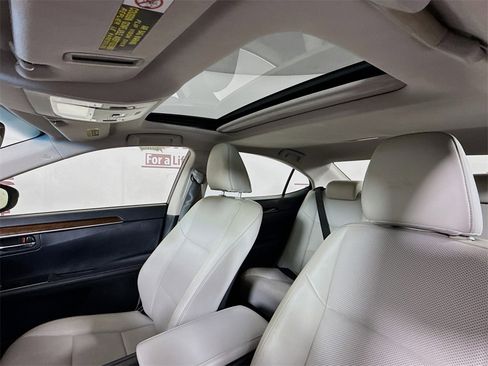 Used 2016 Lexus ES 350 image 11