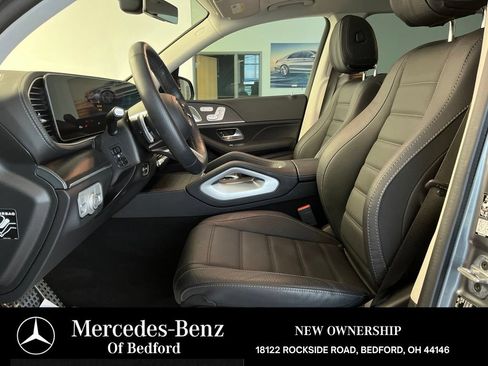 Used 2026 Mercedes-Benz GLS 580 4MATIC image 10