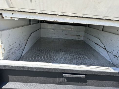 Used 2013 Ford F250 XL image 9