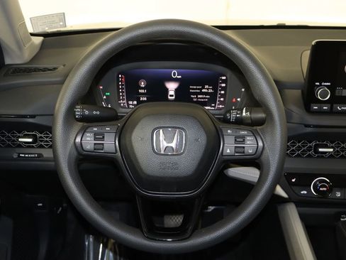 Used 2024 Honda Accord EX image 7