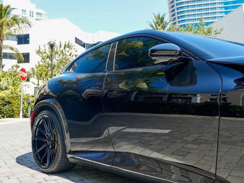 Used 2024 Ferrari Purosangue AWD/4WD image 37