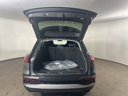 Used 2025 Audi Q5 Premium Plus w/ Premium Plus image 19