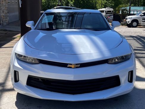 Used 2017 Chevrolet Camaro LT image 9