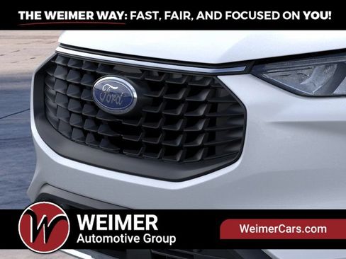 Used 2026 Ford Escape Active w/ Active Premium Tech Pack AWD/4WD image 17