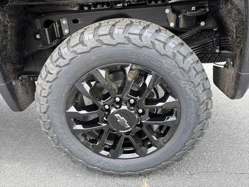 New 2026 Chevrolet Silverado 2500 LT w/ Trail Boss Package AWD/4WD image 18
