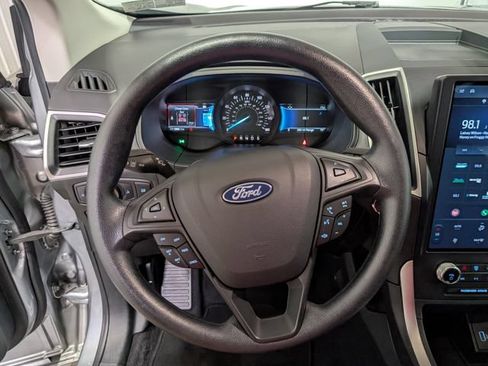 Used 2022 Ford Edge SE AWD/4WD image 16