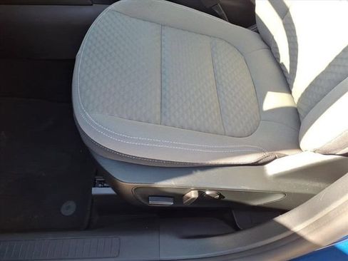 Used 2022 Ford Escape SE w/ Convenience Package image 17