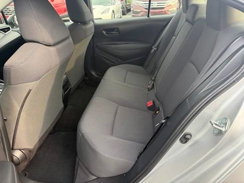 Used 2022 Toyota Corolla LE w/ Carpet Mat Package (TMS) FWD image 21