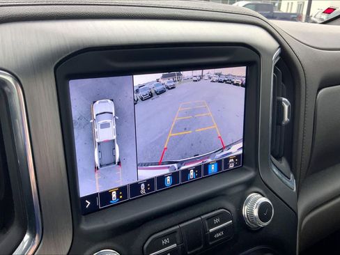 Used 2022 GMC Sierra 3500 Denali w/ Denali Ultimate Package image 27