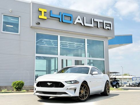 Used 2020 Ford Mustang GT image 1
