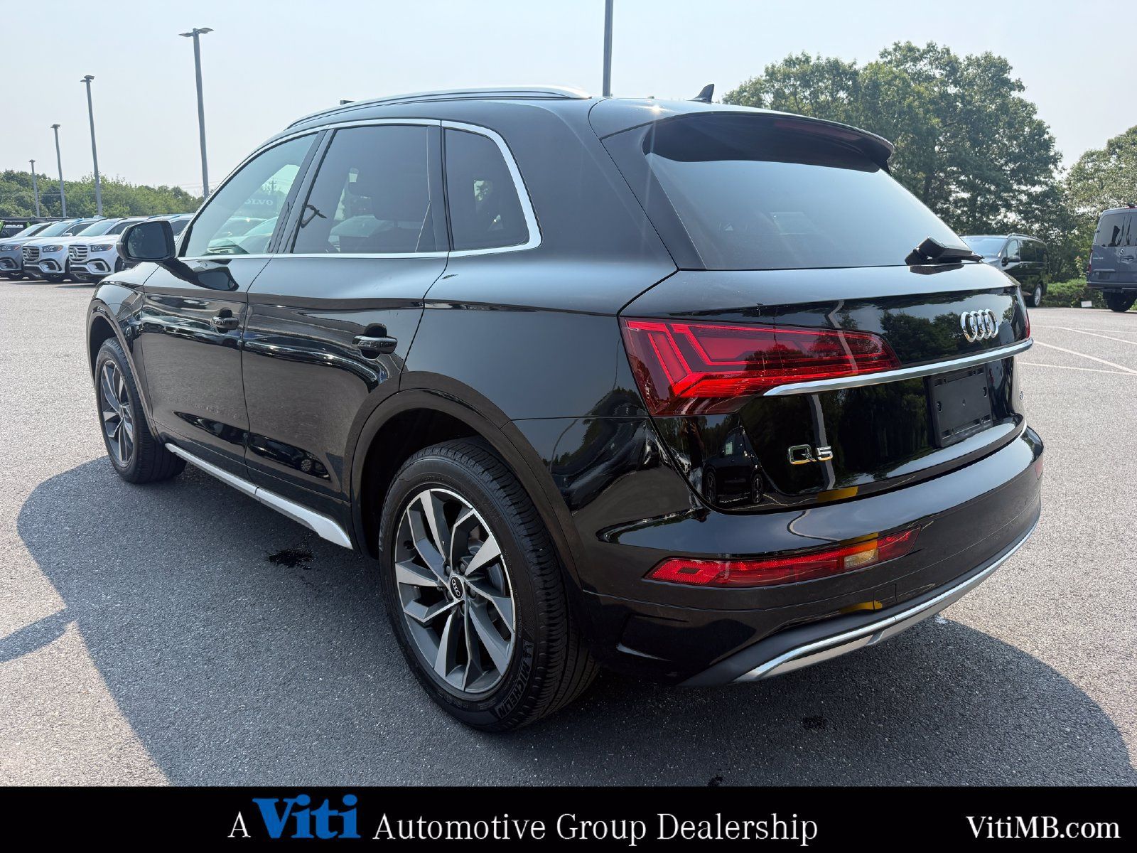 Used 2021 Audi Q5 2.0T Premium Plus w/ Premium Plus Package AWD/4WD image 6