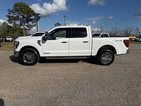 New 2025 Ford F150 Lariat w/ Equipment Group 501A Mid image 5