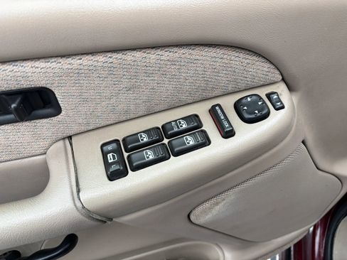 Used 2001 GMC Sierra 1500 SLE w/ Convenience Plus Group image 14
