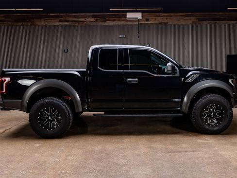 Used 2019 Ford F150 Raptor image 10