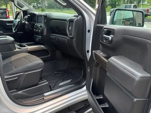 Used 2019 Chevrolet Silverado 1500 RST AWD/4WD image 19