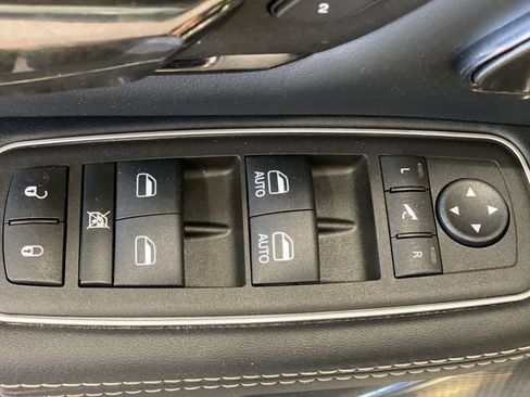 Used 2022 RAM 1500 Limited image 16