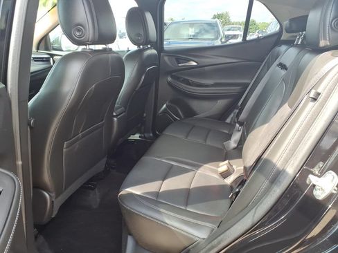 Used 2024 Buick Encore GX Avenir w/ Avenir Convenience Package AWD/4WD image 9
