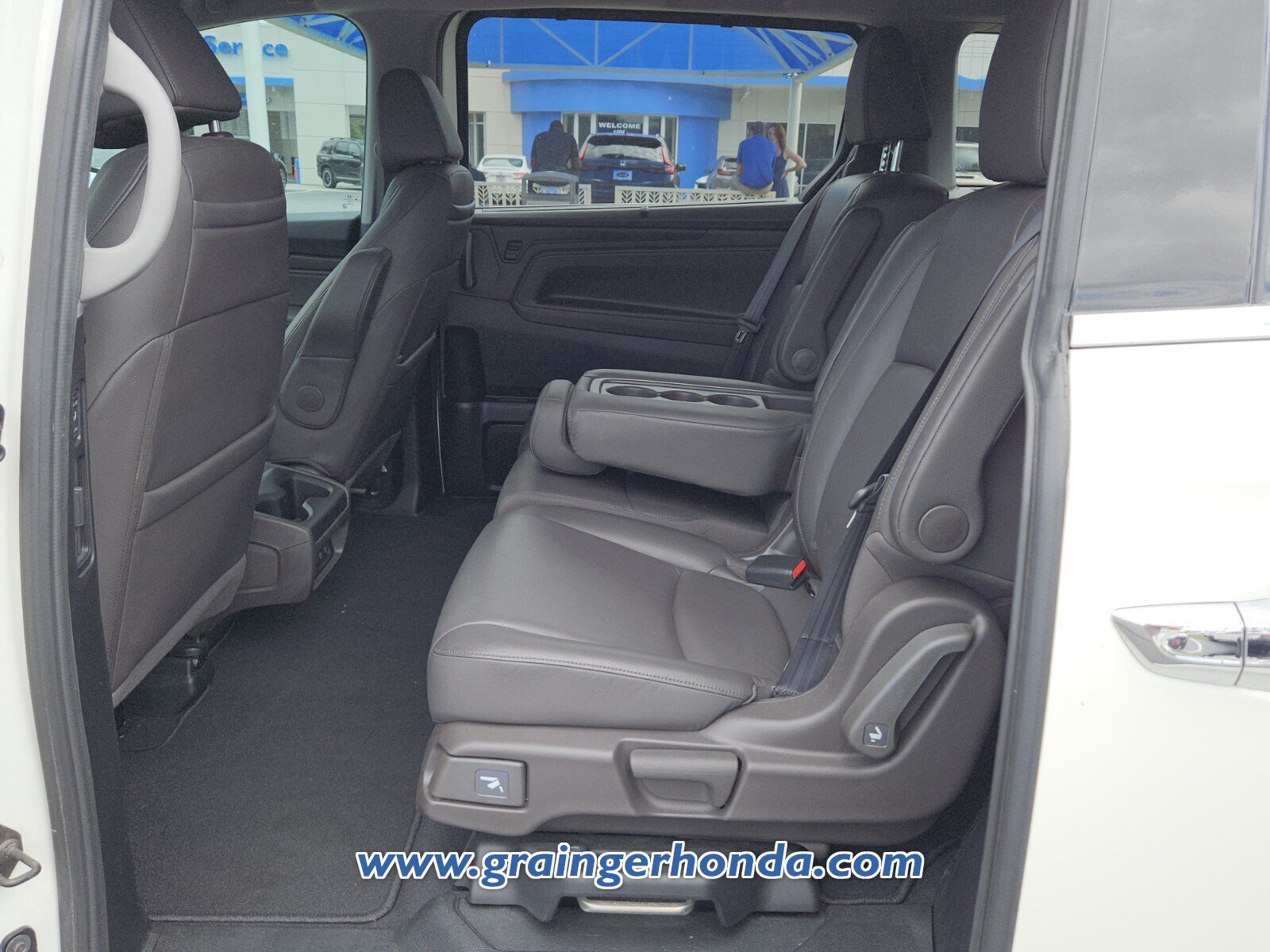 Used 2018 Honda Odyssey Elite image 11
