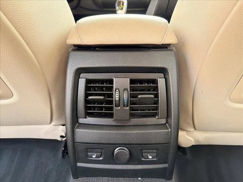 Used 2015 BMW 328i xDrive Sedan image 23