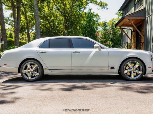 Used 2019 Bentley Mulsanne Speed image 9