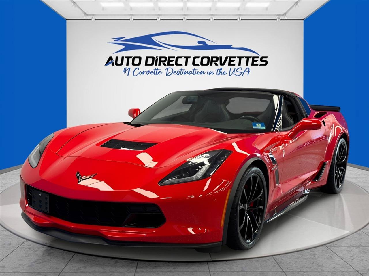 Used 2019 Chevrolet Corvette Grand Sport w/ Carbon Flash Badge Package RWD image 1