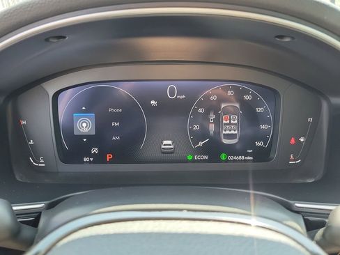 Used 2024 Honda Civic Touring image 9