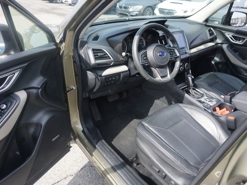 Used 2022 Subaru Forester Limited image 7