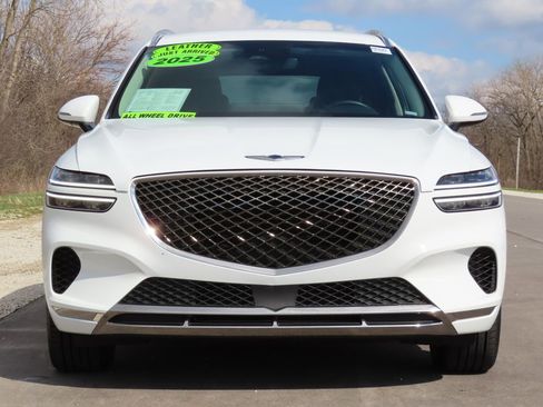 Used 2025 Genesis GV70 2.5T AWD/4WD image 13