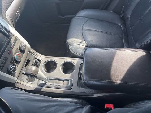Used 2012 Chevrolet Traverse LT image 23