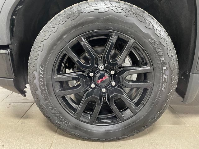 Used 2024 GMC Sierra 1500 Elevation AWD/4WD image 7