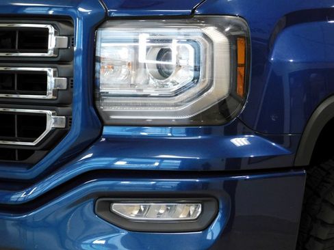 Used 2017 GMC Sierra 1500 SLE w/ Elevation Edition AWD/4WD image 14
