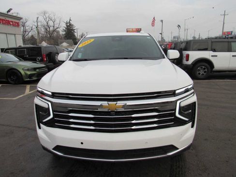 Used 2025 Chevrolet Tahoe LT image 2