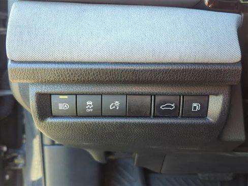 Certified 2025 Toyota Camry LE FWD image 10