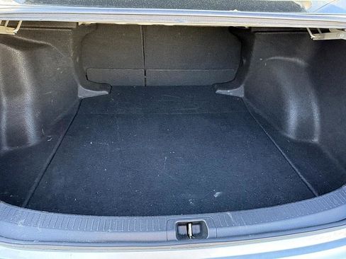 Used 2023 Toyota Corolla LE image 11