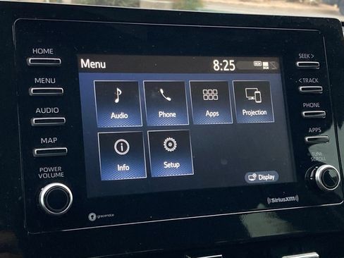 Used 2024 Toyota Camry SE image 20