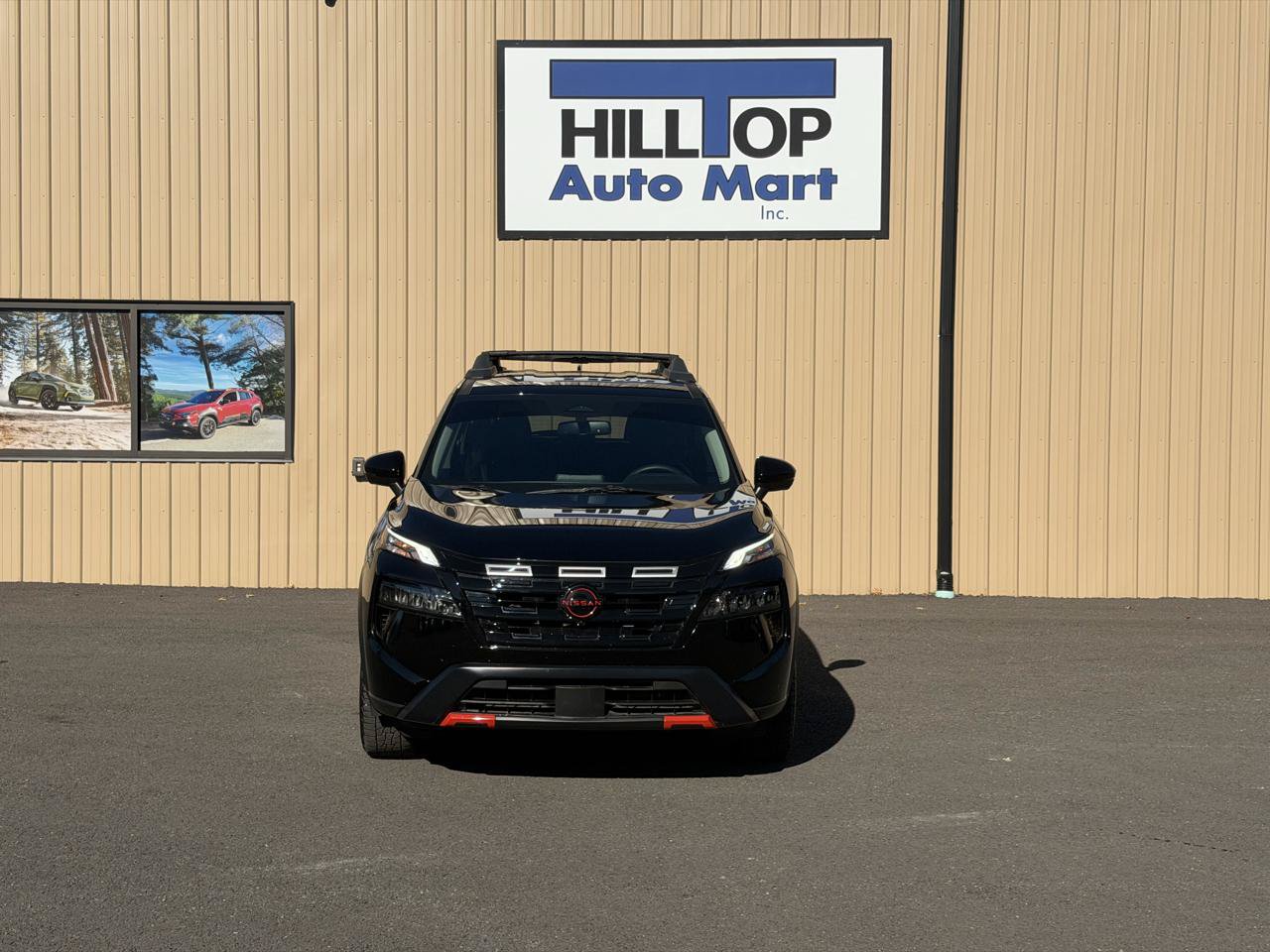 Used 2025 Nissan Rogue SV w/ Rock Creek Premium Package AWD/4WD image 8