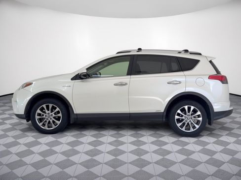 Used 2016 Toyota RAV4 Limited AWD/4WD image 2