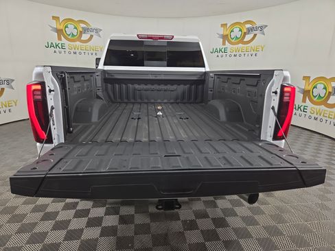 Used 2024 GMC Sierra 2500 Denali w/ Denali Reserve Package image 33