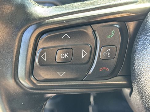 Used 2021 Jeep Gladiator Sport image 24