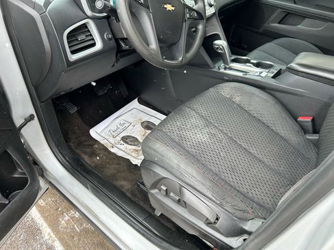 Used 2015 Chevrolet Equinox LS image 10